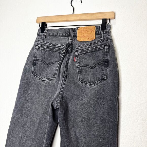 Vintage 80s Levi's 501 Slim Tapered Button Fly Rigid Denim Jeans Mom - Picture 8 of 14